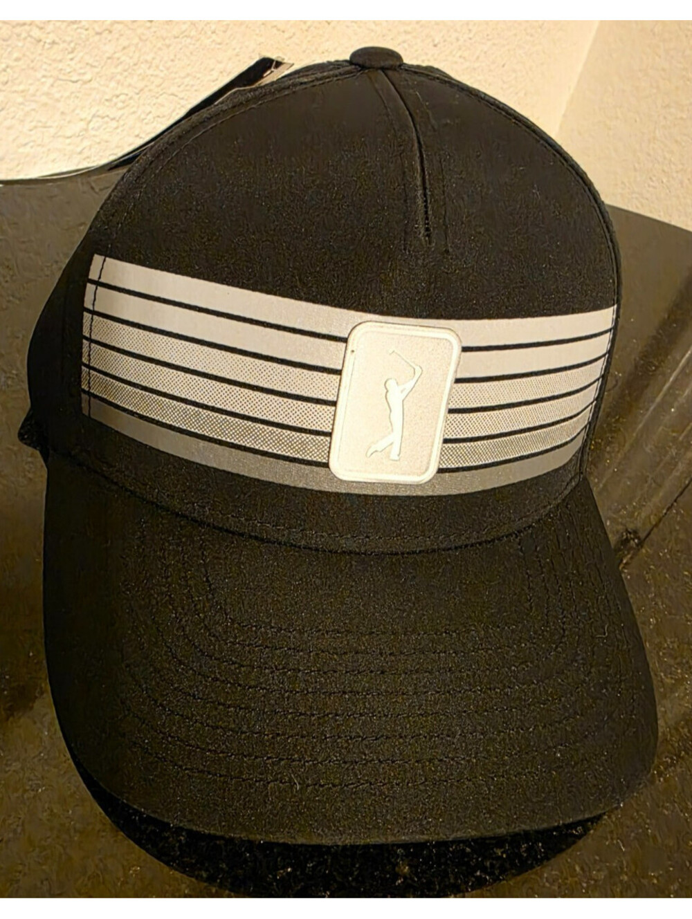 NEW WITH TAGS PGA TOUR PRO SERIES Baseball Cap Golf Hat Moisture Wicking Band